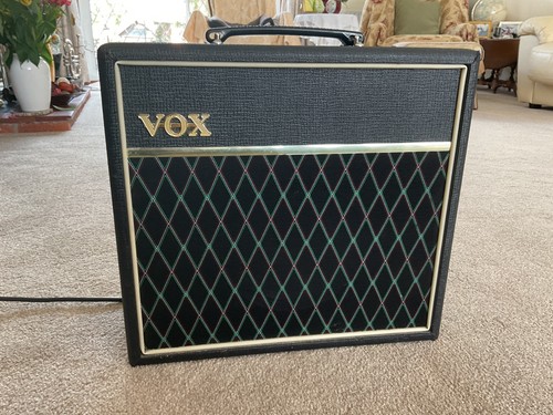 Vox v9168 pathfinder guitar - v9168,