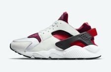 Nike Air Huarache Run UK 6 (EUR 39 White/Red Oxide-Black-Varsity Red DD1068 105