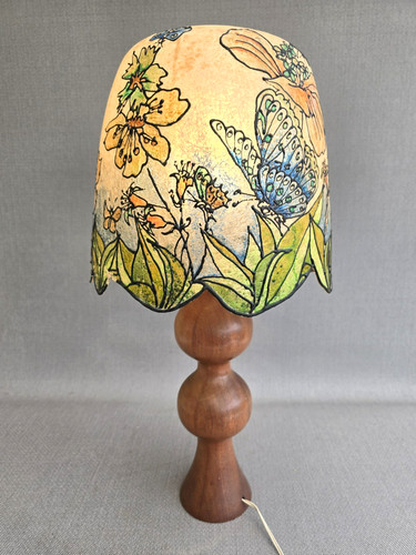 Mid century fiberglass - mid, table