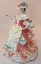 Royal Doulton 8 1/2" Lady Figurine HN3709 Flowers Of Love Rose 1990s Excellent