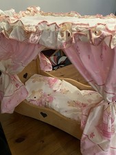 Dolls 4 Poster Bed