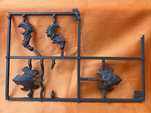 Carnifex parts tyranids - carnifex,
