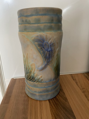 Danesby ware vase bourne - danesby,