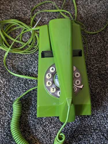 Wild wolf trim - wild, phone
