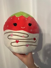 SQUISHMALLOWS, SCARLET THE