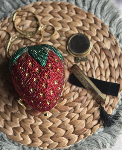 Rare couture strawberry - ny,