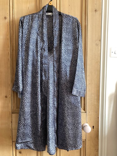 Leopard print blue - and, grey