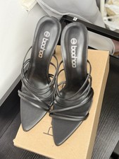 New with Tags Black Boohoo