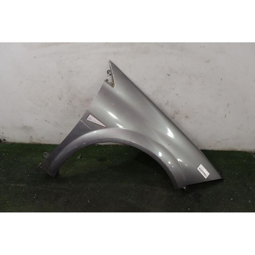 Front wing renault megane - front,