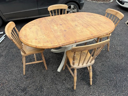 Shabby chic table and - table,