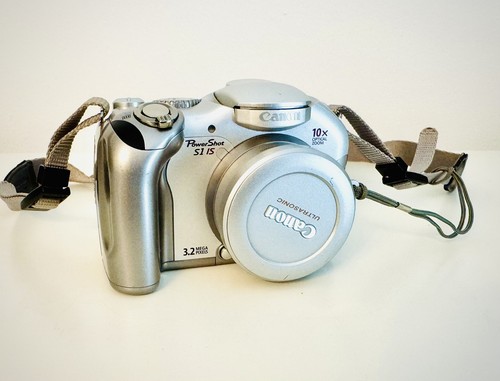 Vintage canon powershot is - s1,