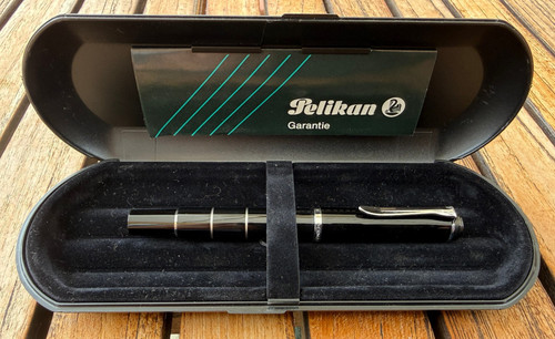 Pelikan m215 black - pelikan,