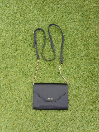 Lovely women black - lovely, west