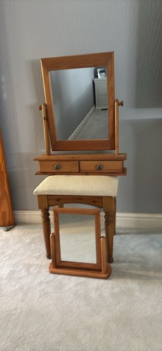 Schreiber pine stool - pine, small