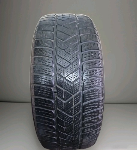 Pirelli 235 tyre - 18, (103v)tyre