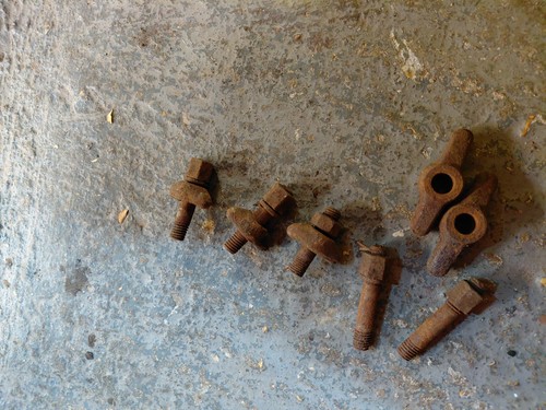 Tr2 exhaust manifold clamp - tr2,