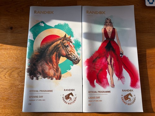 Aintree race card programmes - aintree,