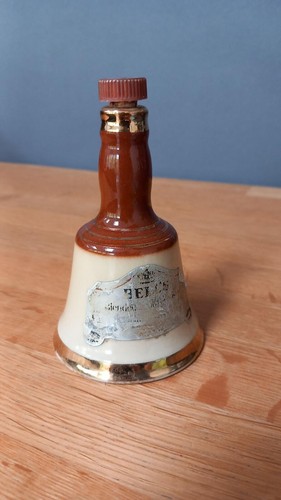 Empty small bell scotch - small,