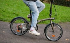 Btwin Tilt 900 Folding Bike 9 Speed Lightweight. 