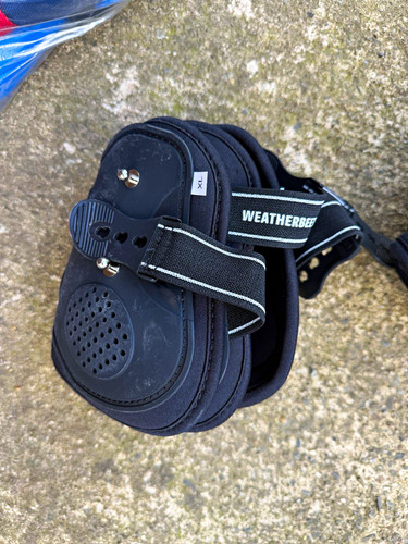 Weatherbeeta black plastic - weatherbeeta,