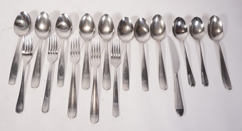 Piece scrap cutlery - 17,