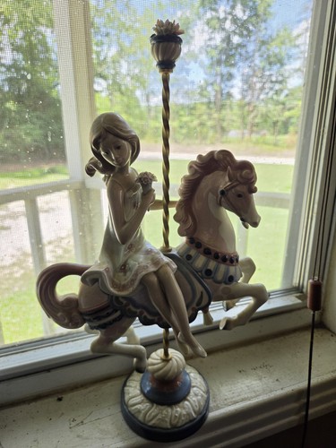 Lladro porcelain figurine - lladro,