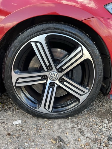 Golf wheels - vw,