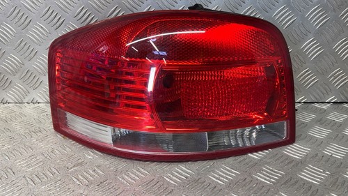 Audi rear light passenger - light,