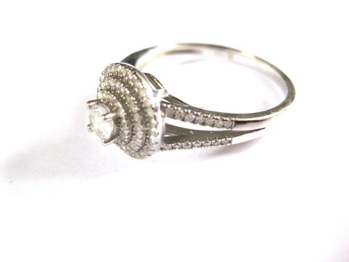 Ring white gold - white, 2.22