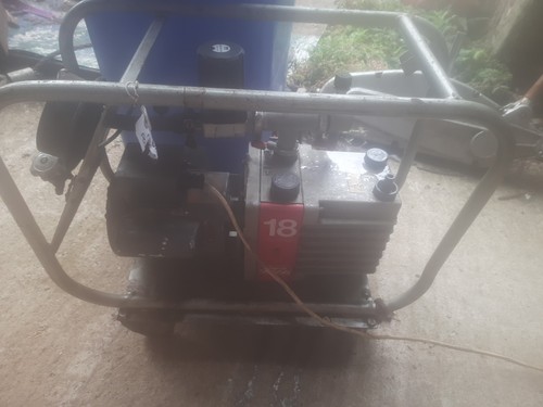 Edwards e2m two stage high - edwards,
