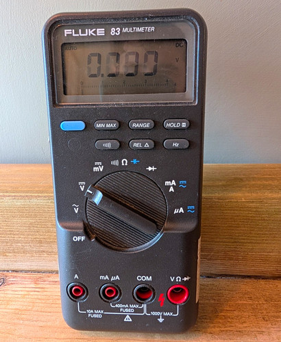 Fluke cat iii - 83,