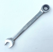 20mm ratcheting ring spanner