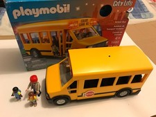 PLAYMOBIL CITY LIFE SCHOOL BUS