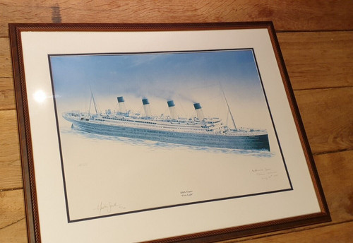Titanic millvina dean - titanic, signed