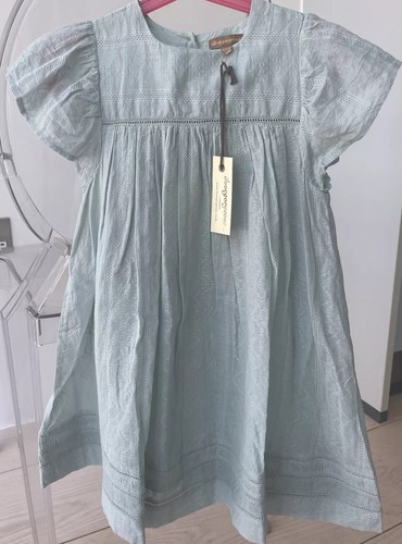 Love gorgeous dress - gorgeous,