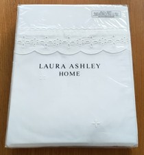 Laura ashley beatrice - ashley,