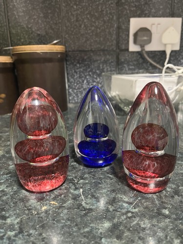Avondale paperweights the - avondale,