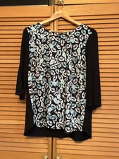 Smart Pretty Floral  Evening Top Size 18 with  44 inch chest Good condition