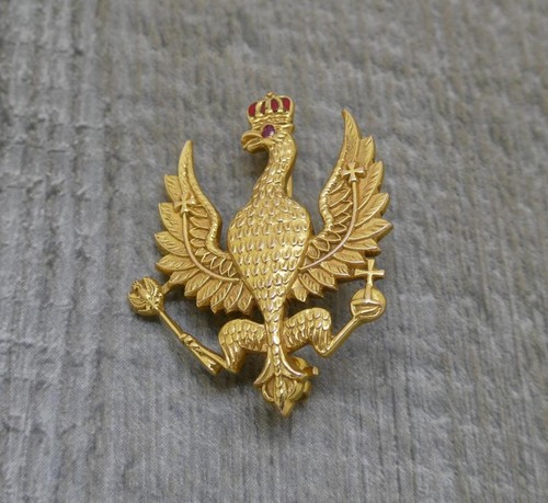 Rare solid 9ct yellow - rare,