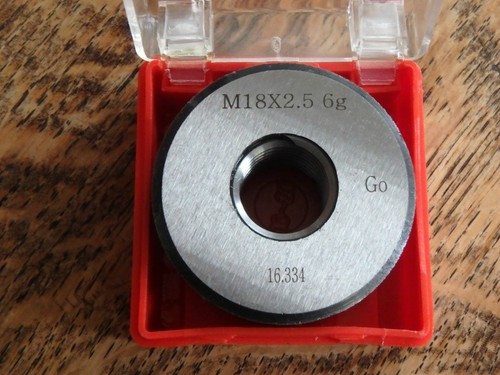 Metric thread ring - m4,