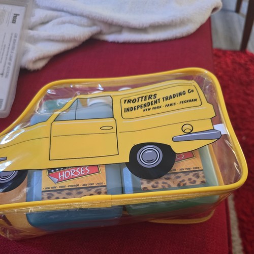 Rare only fools - *,