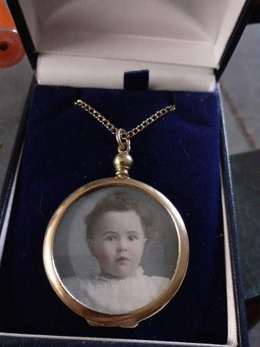 Victorian gold front - front, back
