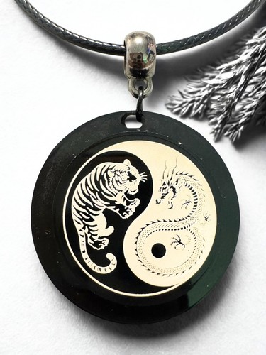 Yin and yang - yang, tiger