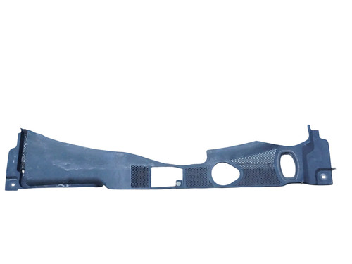 Front cowl vent - front,