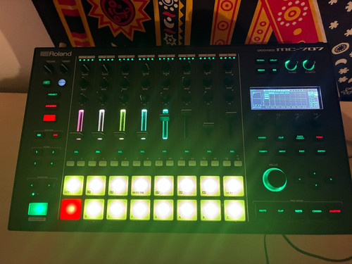 Roland groovebox 707 drum - roland, mc-707