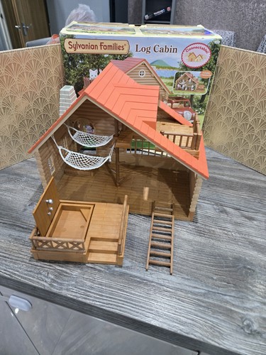 Sylvanian families log - families,