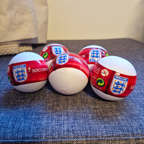 Soccersuckers england mini - england,