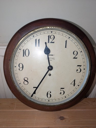 Large wooden smiths - large,