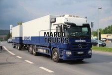 Truck Photo Mercedes-Benz