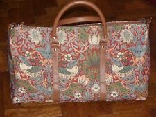 SIGNARE William Morris Strawberry Thief Red Tapestry Holdall Travel Bag NWOT
